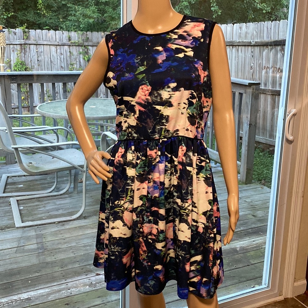 RED Saks Fifth Avenue Dress (LR1)